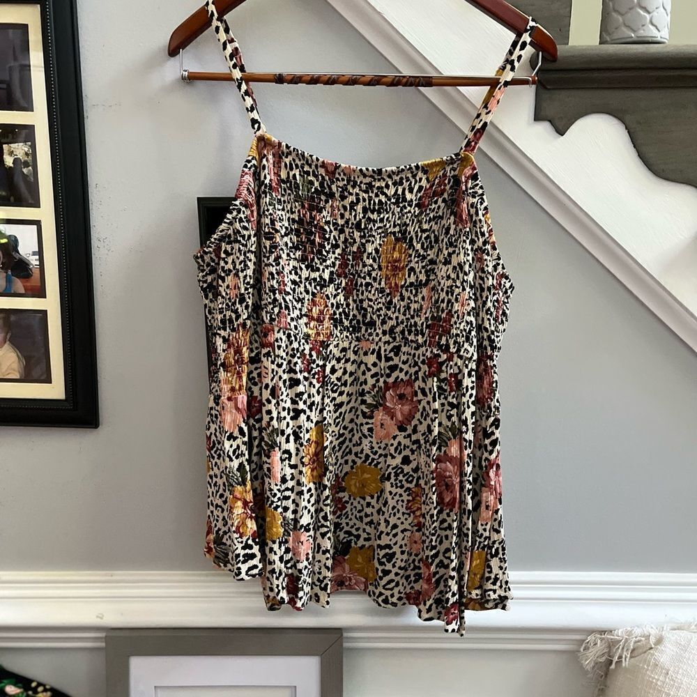 Torrid Leopard Floral Off the Shoulder Spaghetti Strap Top sz 2X EUC